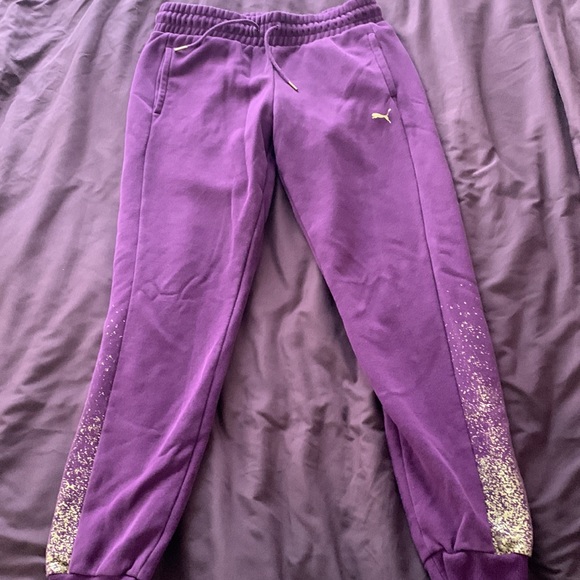 Puma Joggers-EUC - Picture 2 of 5